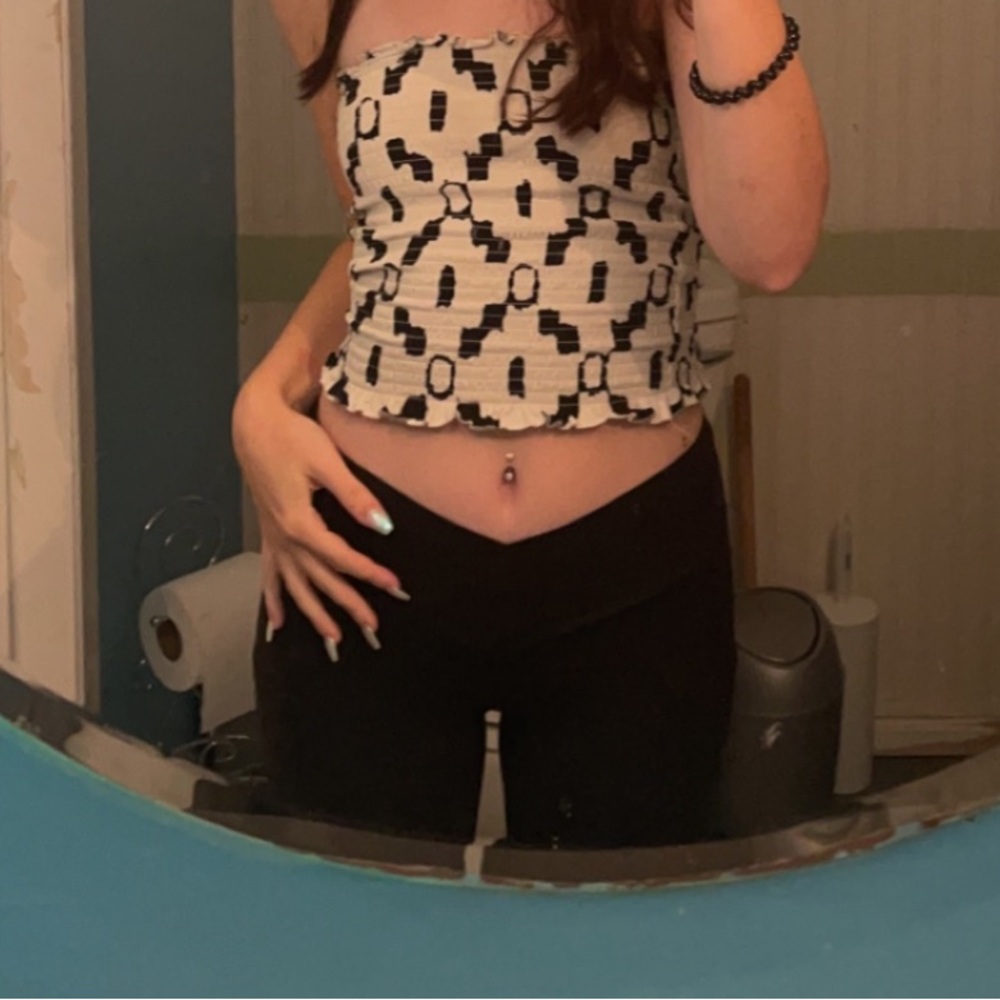 Flattering V Leggings